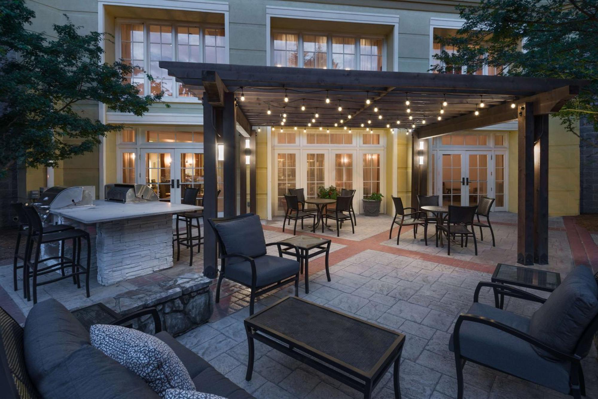 Homewood Suites By Hilton Raleigh/Crabtree Valley Exterior photo