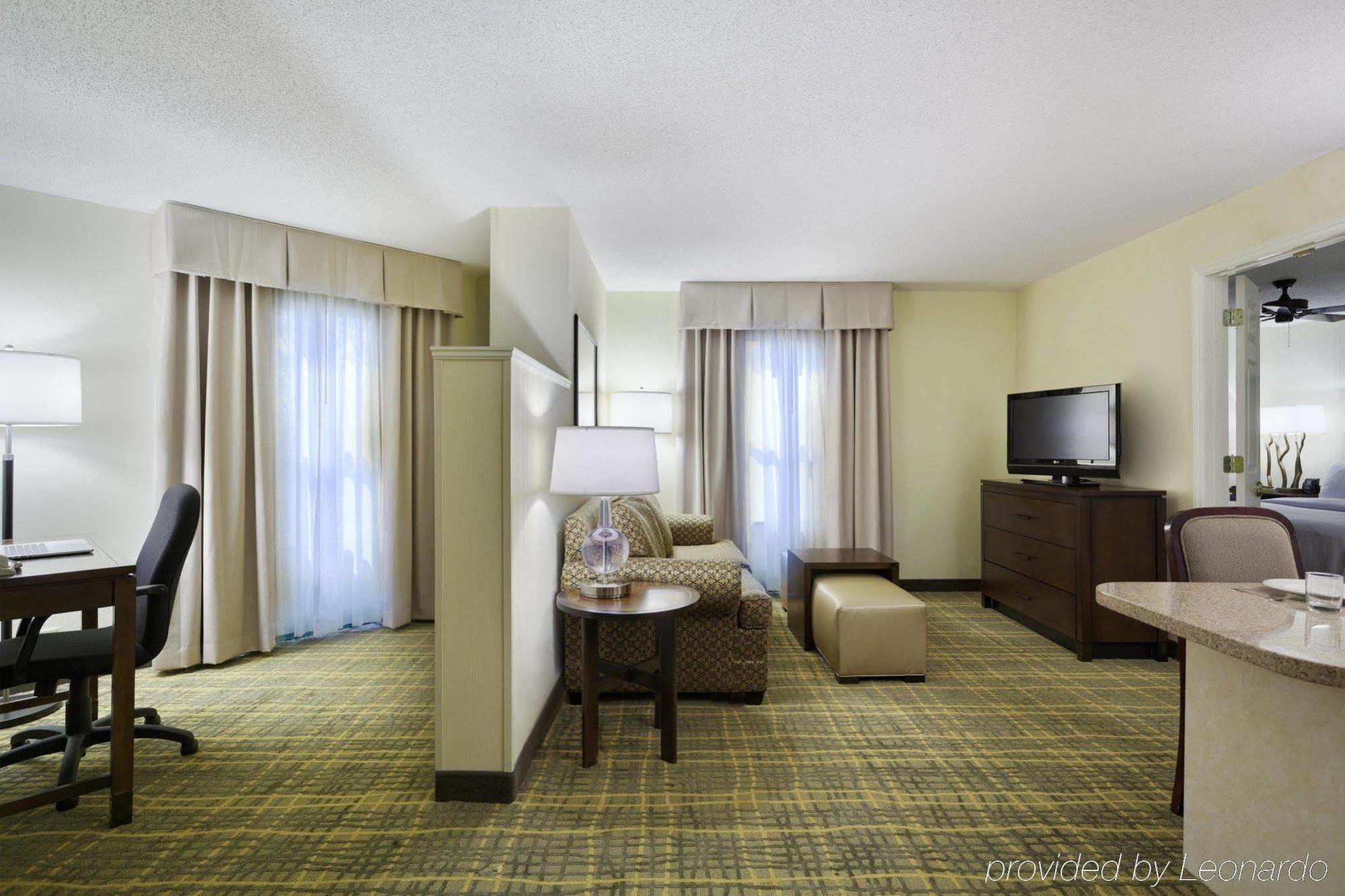 Homewood Suites By Hilton Raleigh/Crabtree Valley Exterior photo