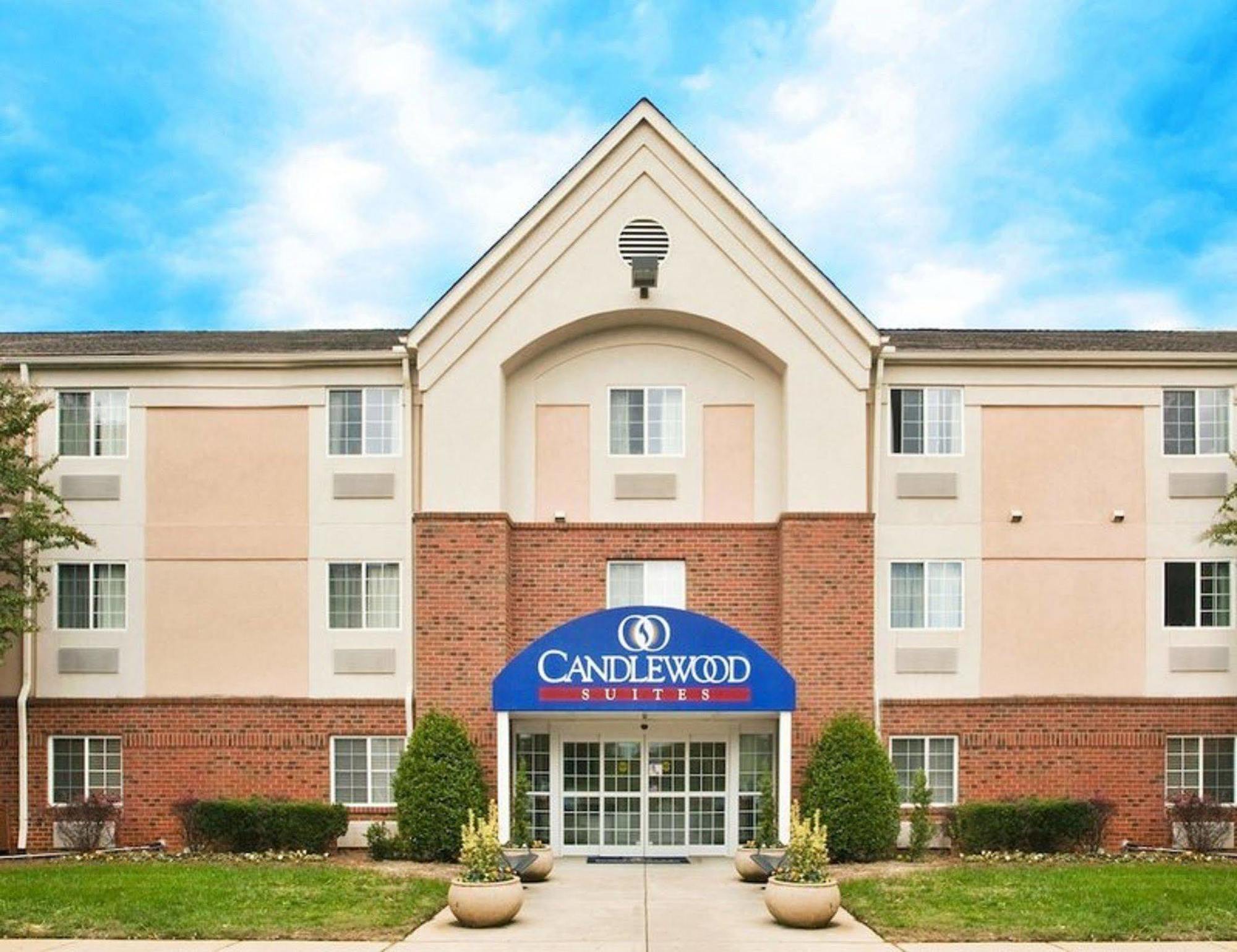 Homewood Suites By Hilton Raleigh/Crabtree Valley Exterior photo